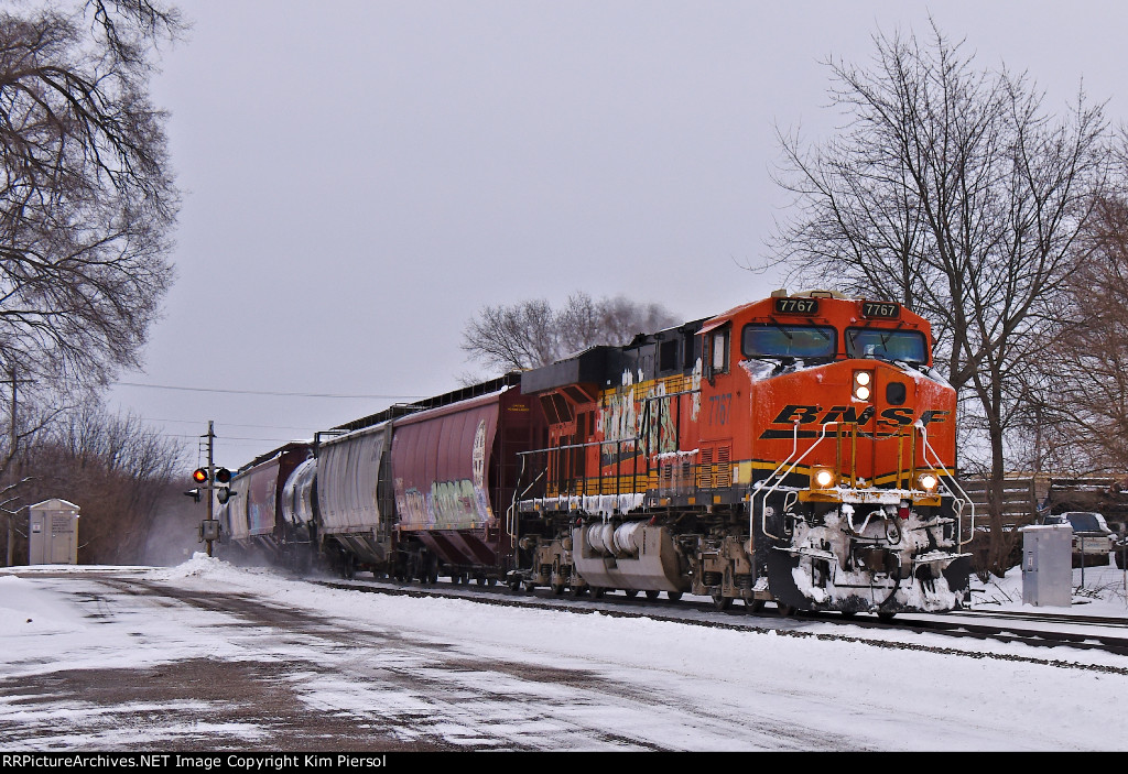 BNSF 7767